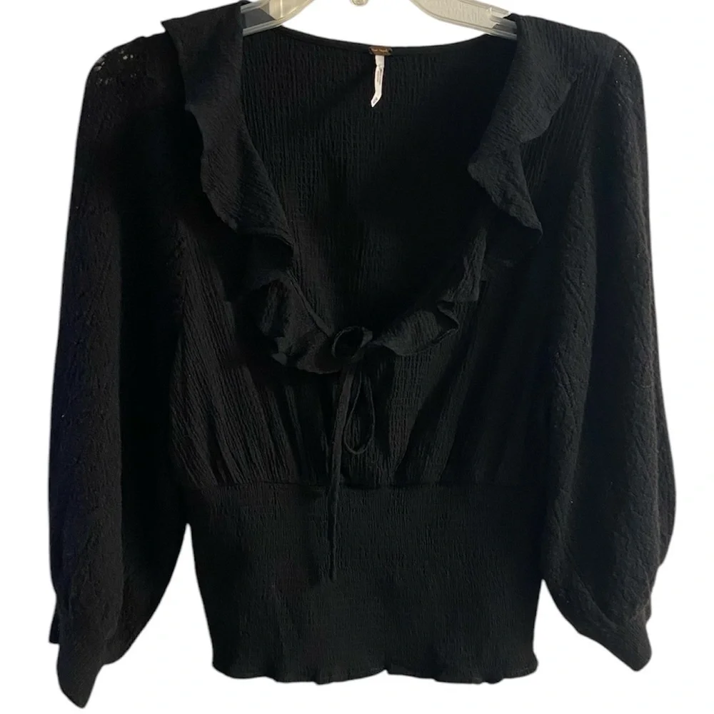 Free‎ people black Billie cascade ruffle tie spoke puff sleeve Medium